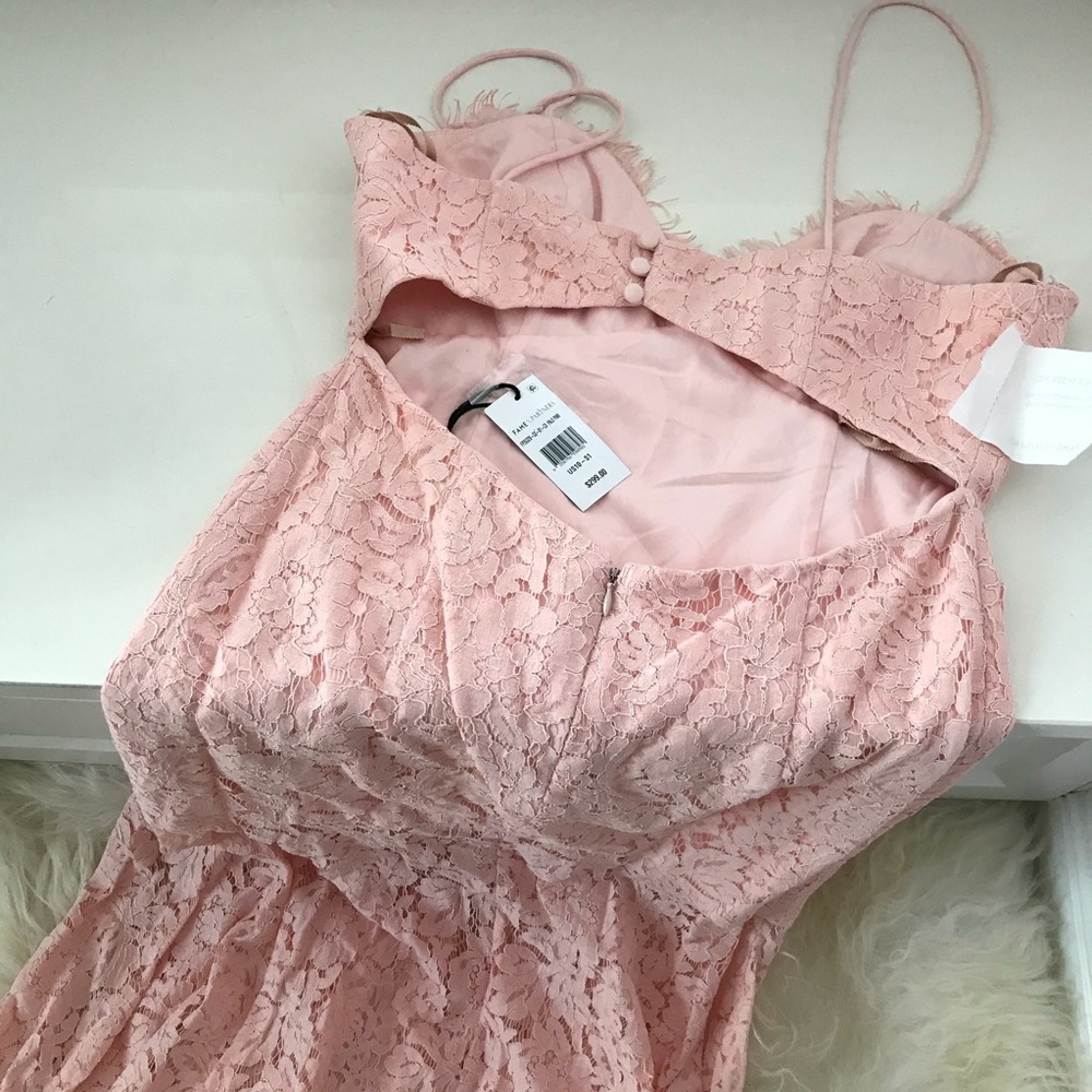 FAME AND PARTNERS Babe Lace Gown - Picture 8 of 8